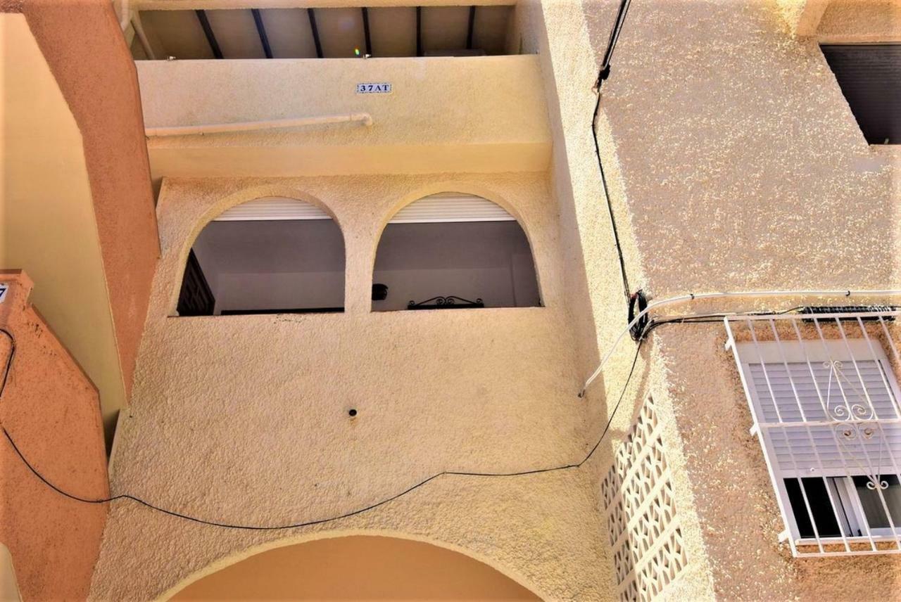34 Retro Beach House - Alicante Real Estate Torrevieja Exterior photo